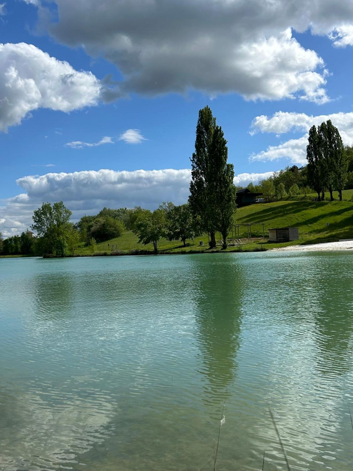 فيلا Les Fontanelles Du Quercy Blanc Montcuq المظهر الخارجي الصورة